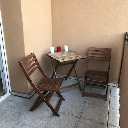 Feel-Good Apartment In Mannheim-Neckarau Eksteriør billede