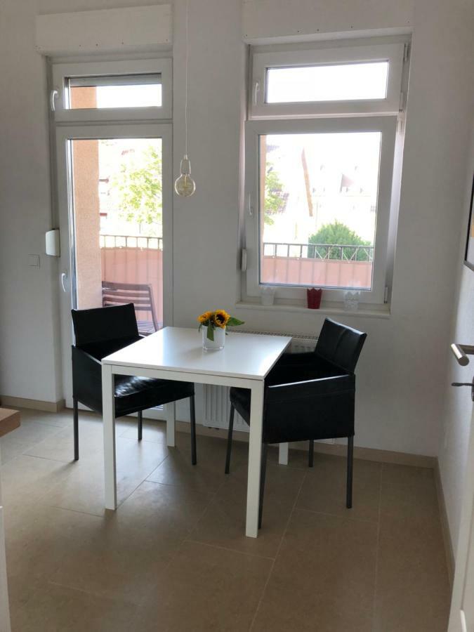 Feel-good In Mannheim-neckarau Apartment *
